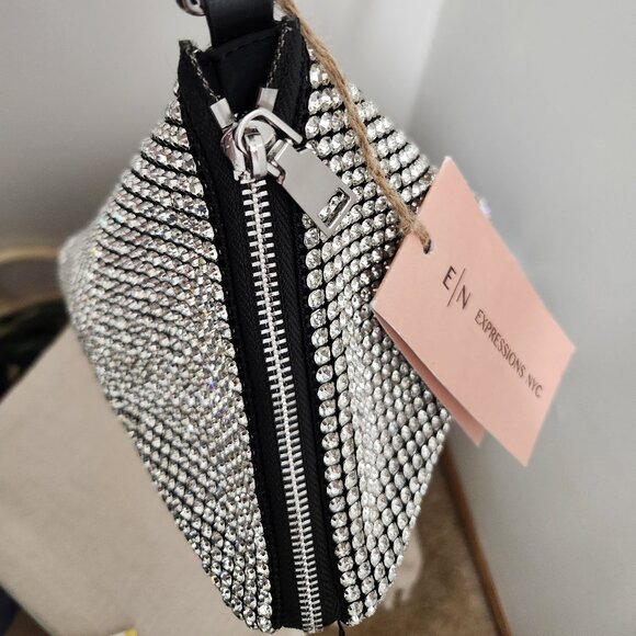 Sparkle triangle bag by EN EXPRESSIONS - Picture 2 of 5